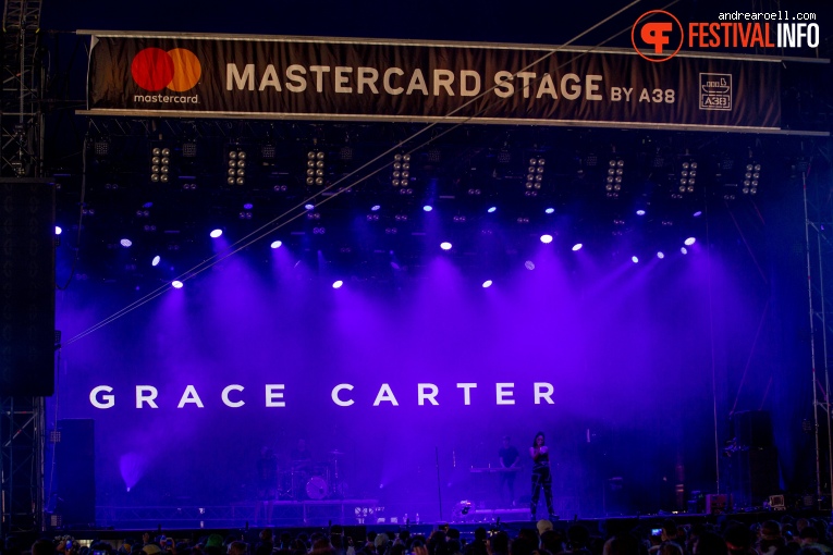 Grace Carter op Sziget 2019 - vrijdag foto