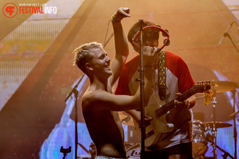 Boy Pablo op Sziget 2019 - maandag foto