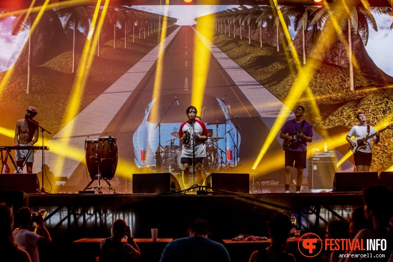 Boy Pablo op Sziget 2019 - maandag foto