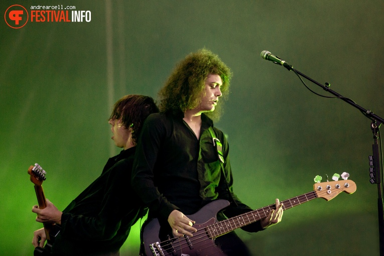 Catfish and the Bottlemen op Sziget 2019 - maandag foto