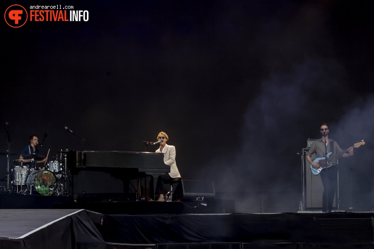 Tom Odell op Sziget 2019 - maandag foto