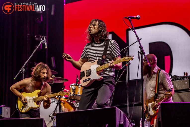 Idles op Sziget 2019 - dinsdag foto