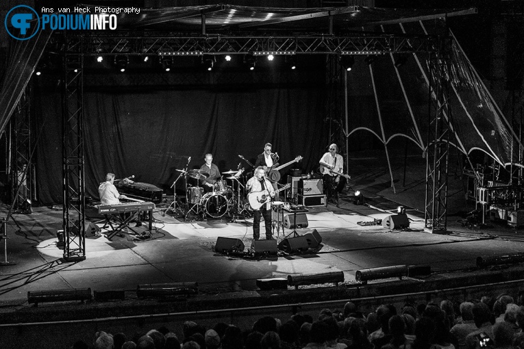 Don McLean op Don McLean - 26/08 - Openlucht Theater Amsterdamse Bos foto