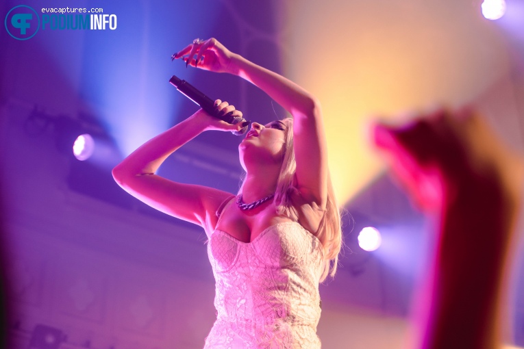 Kim Petras op Kim Petras - 1/9 - Paradiso foto