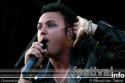 Queensrÿche op Arrow Classic Rock 2004 foto