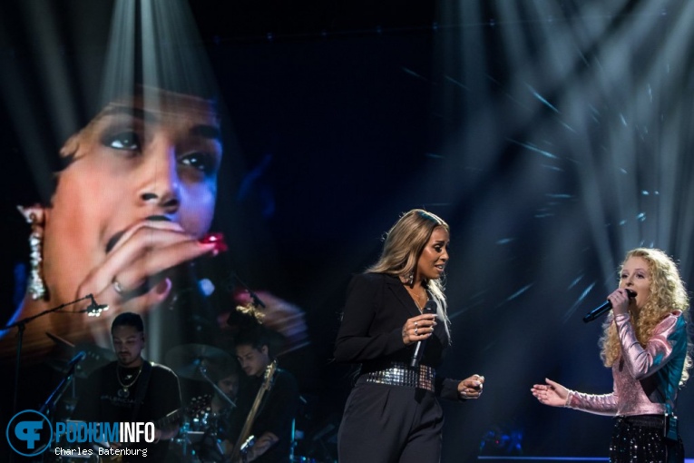 Foto Sezina Steur op WHITNEY, a tribute by Glennis Grace - 08/09 - Ahoy