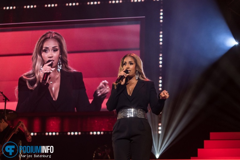 Foto Glennis Grace op WHITNEY, a tribute by Glennis Grace - 08/09 - Ahoy