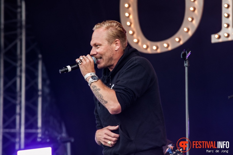 Pat Smith op Live on The Beach 2019 - Zaterdag foto