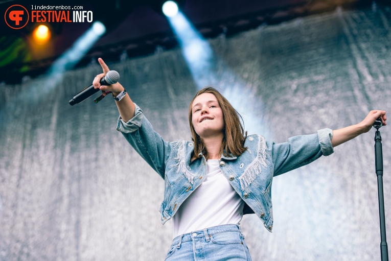 Sigrid op Lollapalooza Berlin - 2019 - zaterdag foto