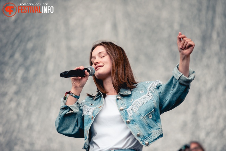 Sigrid op Lollapalooza Berlin - 2019 - zaterdag foto