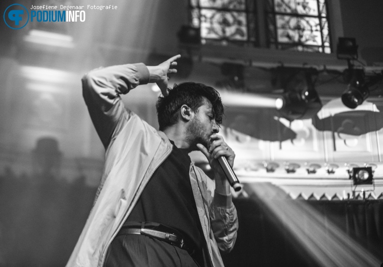 Young the Giant op Young the Giant - 21/09 - Paradiso foto