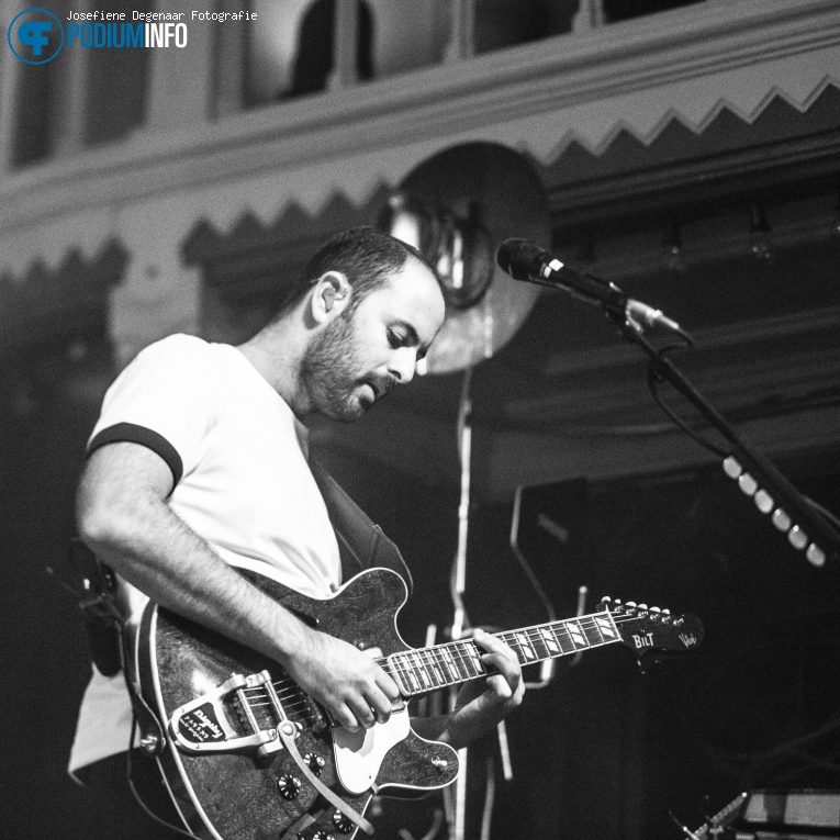 Young the Giant op Young the Giant - 21/09 - Paradiso foto