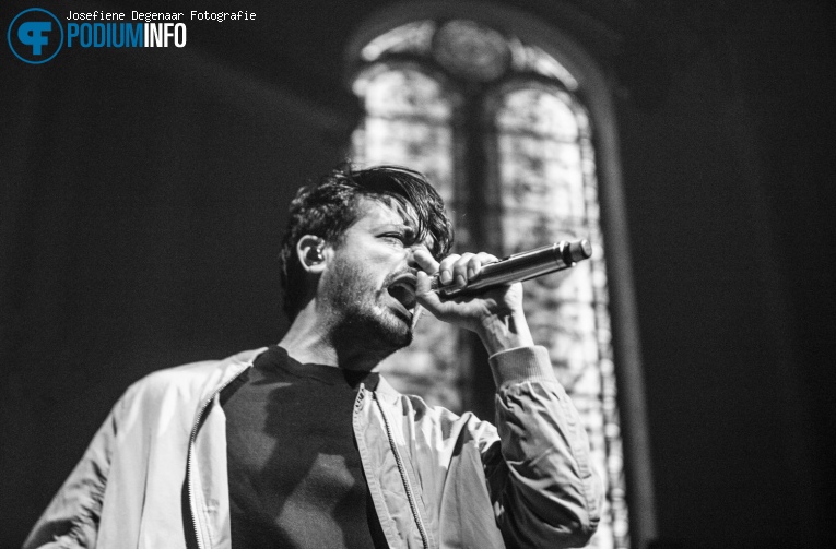 Young the Giant op Young the Giant - 21/09 - Paradiso foto