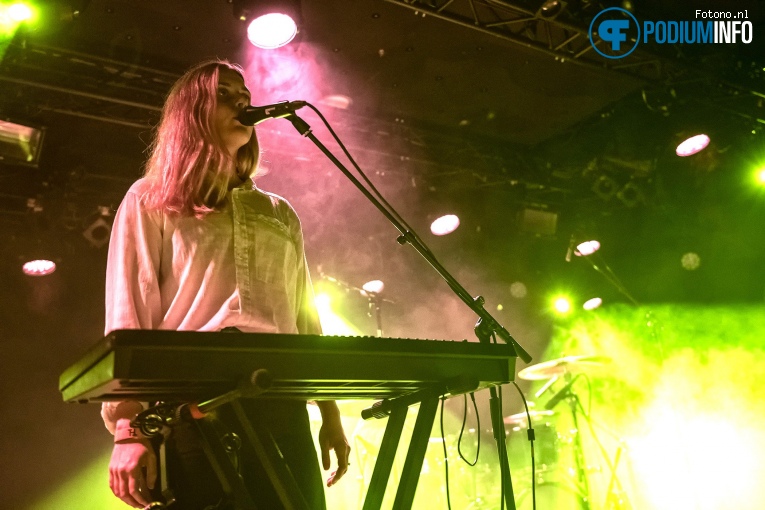The Japanese House op The Japanese House - 23/09 - Paradiso Noord (Tolhuistuin) foto