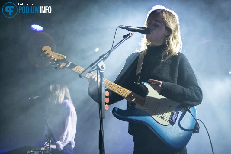 The Japanese House op The Japanese House - 23/09 - Paradiso Noord (Tolhuistuin) foto