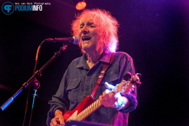 Albert Lee op Albert Lee - 04/10 - Q-Factory foto