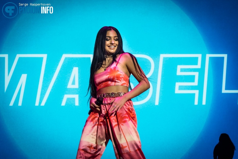 Mabel op Khalid - -01/10 - Ziggo Dome foto