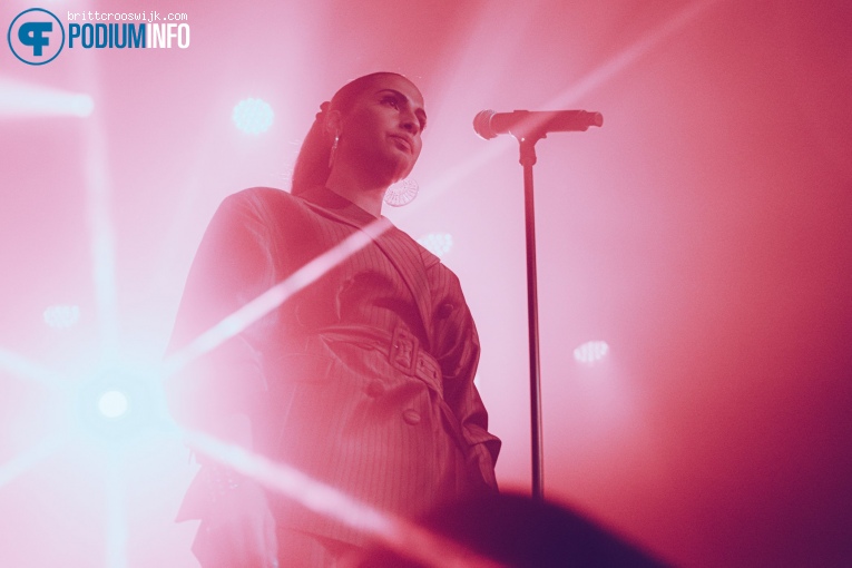 Snoh Aalegra op Snoh Aalegra - 17/09 - Melkweg Amsterdam foto