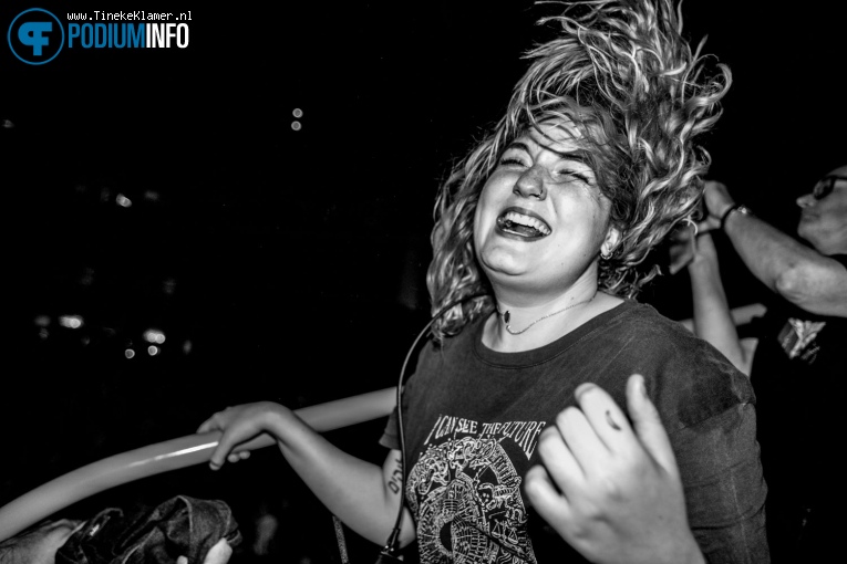 King Gizzard & The Lizard Wizard op King Gizzard & The Lizard Wizard - 06/10 - TivoliVredenburg foto