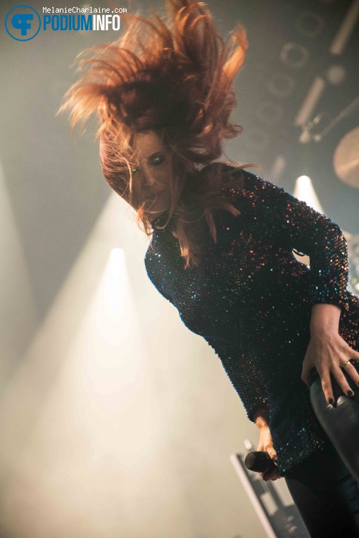 Epica op Epica - 05/10 - TivoliVredenburg foto