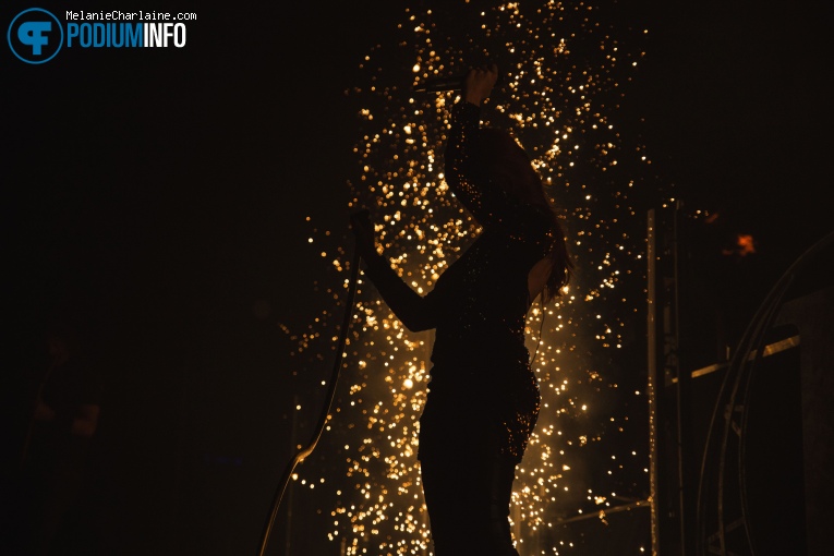 Epica op Epica - 05/10 - TivoliVredenburg foto