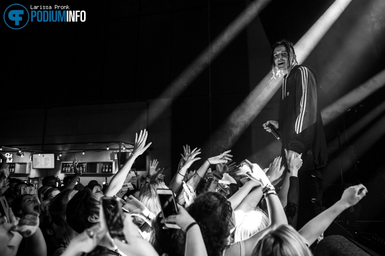 Chase Atlantic op Chase Atlantic - 10/10 - Q-Factory foto