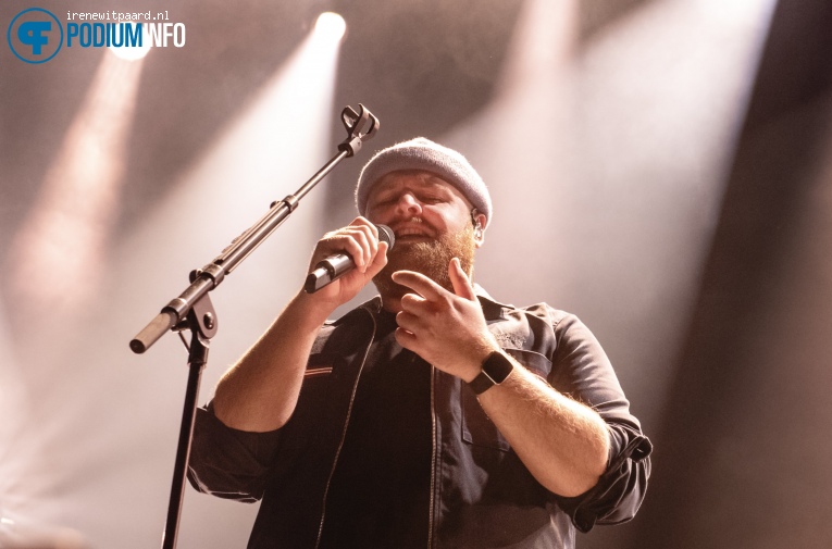 Tom Walker op Tom Walker - 17/10 - TivoliVredenburg foto