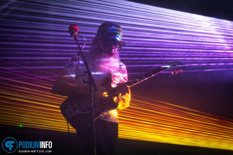Moon Duo op Moon Duo - 20/10 - Paradiso foto