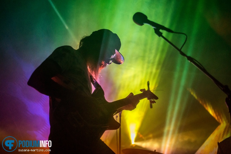 Moon Duo op Moon Duo - 20/10 - Paradiso foto