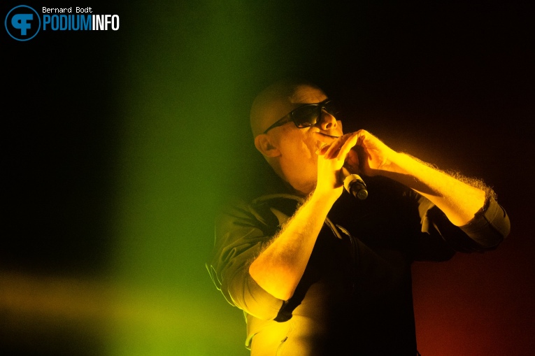 The Sisters of Mercy op The Sisters of Mercy - 20/10 - TivoliVredenburg foto