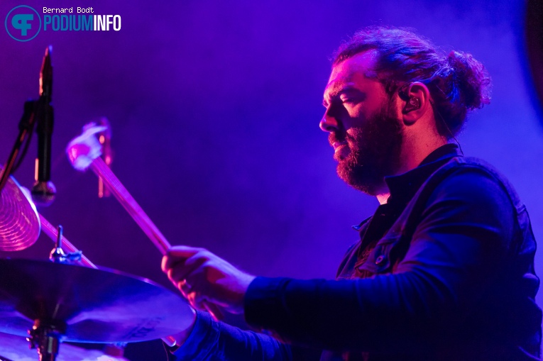 A.A. Williams op The Sisters of Mercy - 20/10 - TivoliVredenburg foto