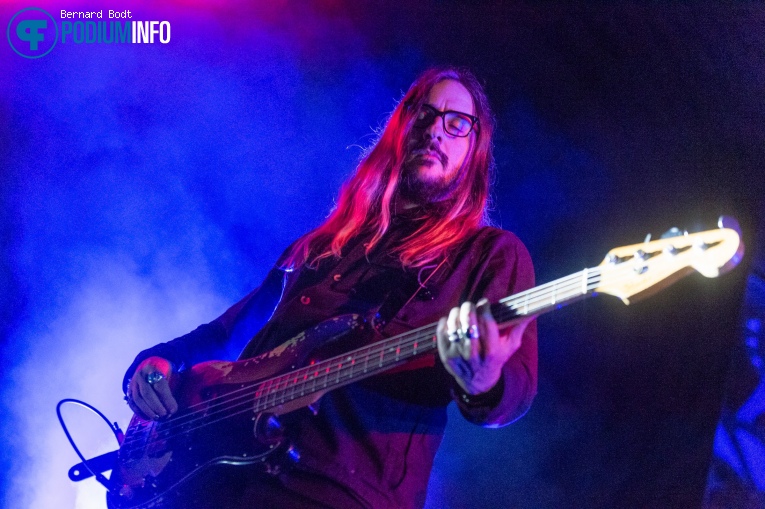 A.A. Williams op The Sisters of Mercy - 20/10 - TivoliVredenburg foto