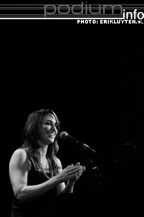 Sara Bareilles op Sara Bareilles - 16/6 - Melkweg foto