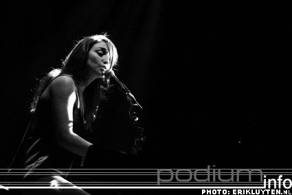 Sara Bareilles op Sara Bareilles - 16/6 - Melkweg foto