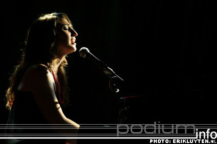 Sara Bareilles op Sara Bareilles - 16/6 - Melkweg foto