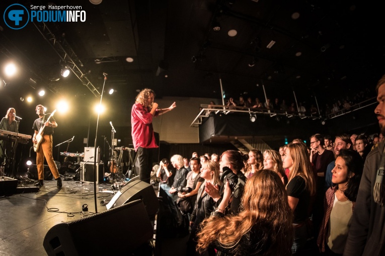 Kita Menari op The Asteroids Galaxy Tour - 24/10 - Paradiso Noord (Tolhuistuin) foto