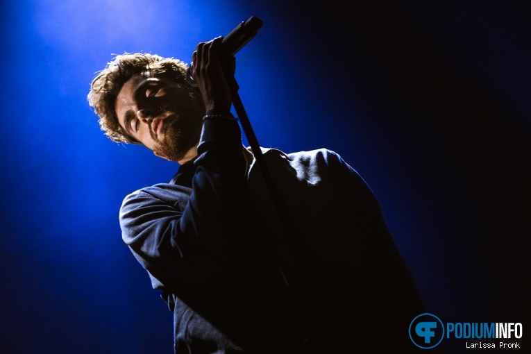 Duncan Laurence op Duncan Laurence - 03/11 - Paard foto