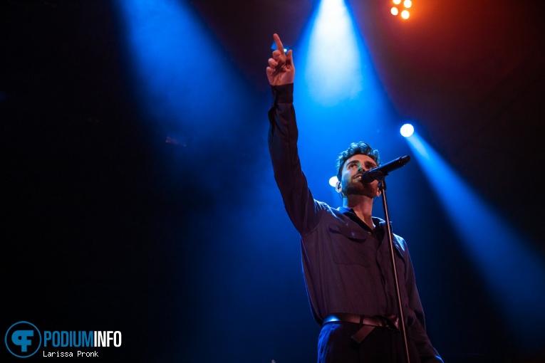 Duncan Laurence op Duncan Laurence - 03/11 - Paard foto