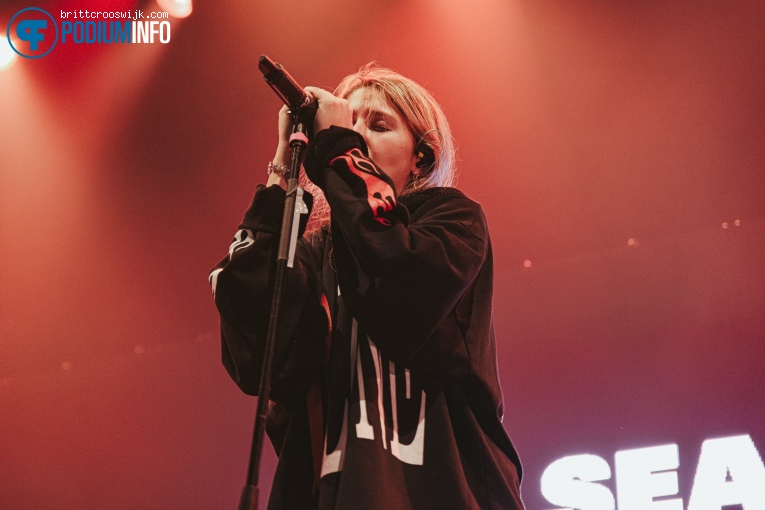 Chelsea Cutler op Lauv - 01/11 - Paradiso foto