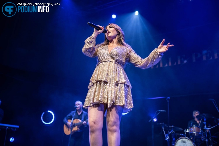 Foto Belle Perez op Belle Perez - 19/10 - Muziekgebouw Eindhoven