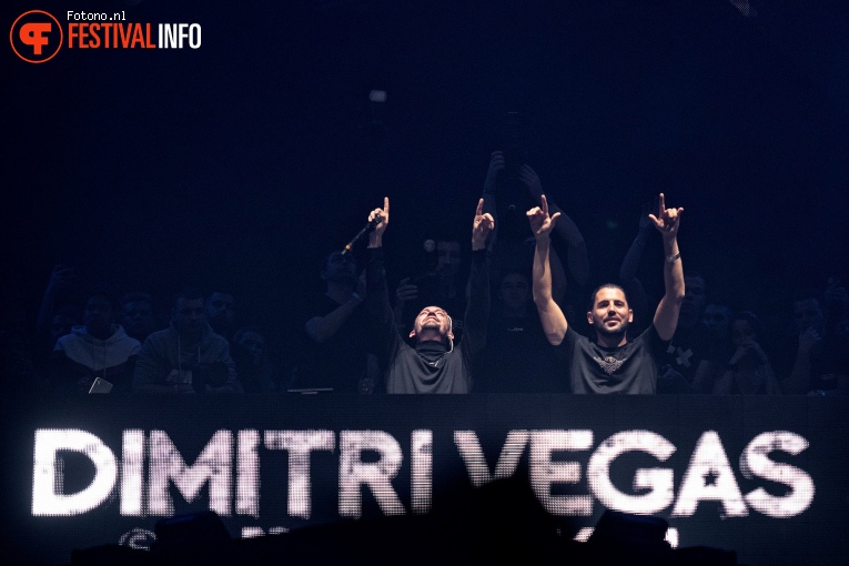 Dimitri Vegas & Like Mike op Amsterdam Music Festival 2019 foto