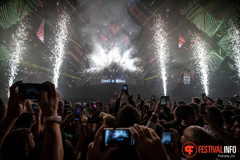 Dimitri Vegas & Like Mike op Amsterdam Music Festival 2019 foto