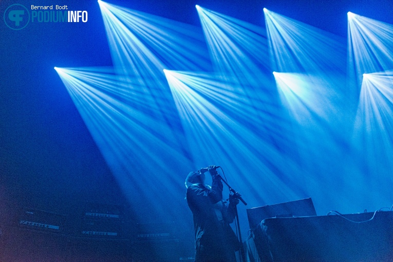 Puce Mary op Sunn O))) - 22/10 - Doornroosje foto