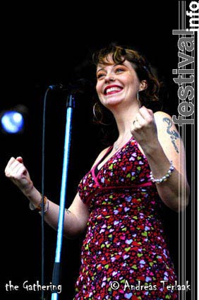 Foto The Gathering op Parkpop 2004