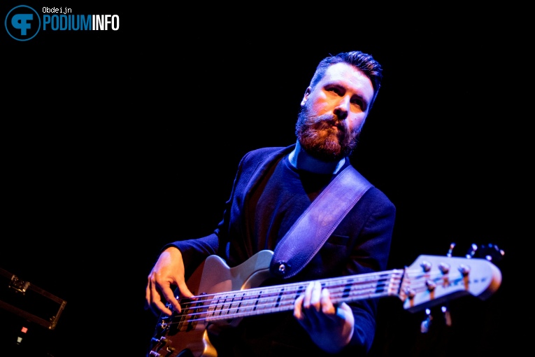 Laurence Jones op Laurence Jones Band - 13/11 - Metropool foto