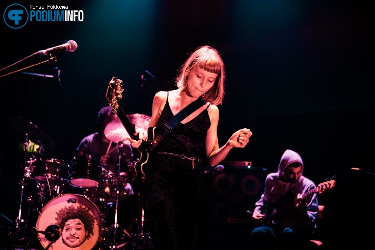 Alice Phoebe Lou op Alice Phoebe Lou - 13/11 - TivoliVredenburg foto