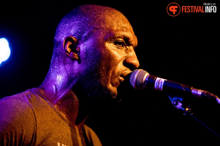 Cedric Burnside op Take Root 2019 foto