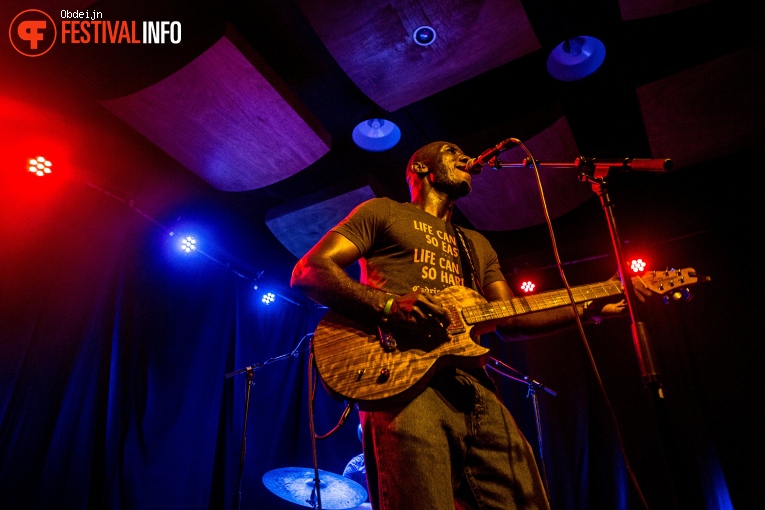 Cedric Burnside op Take Root 2019 foto
