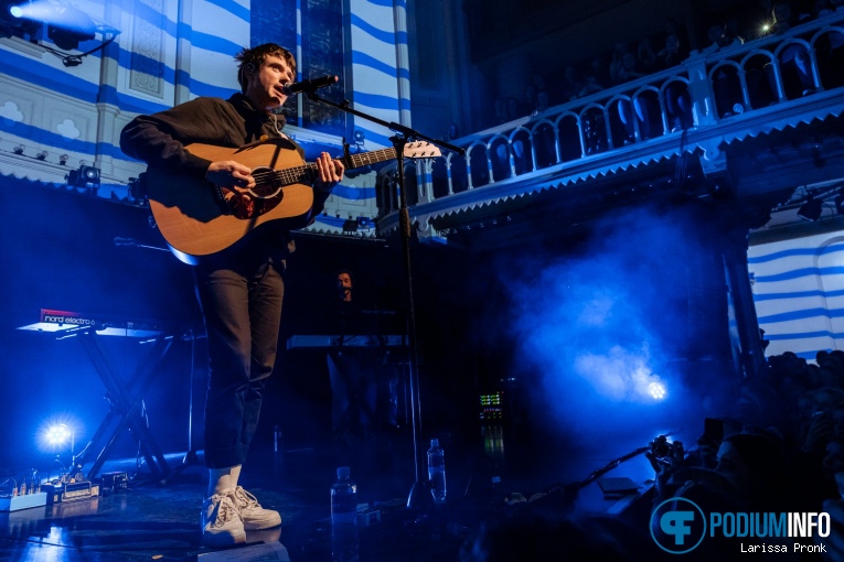 Alec Benjamin op Alec Benjamin - 11/11 - Paradiso foto