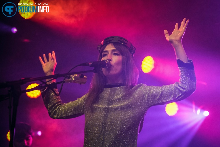 Anni B Sweet op Temples - 18/11 - Paradiso Noord (Tolhuistuin) foto